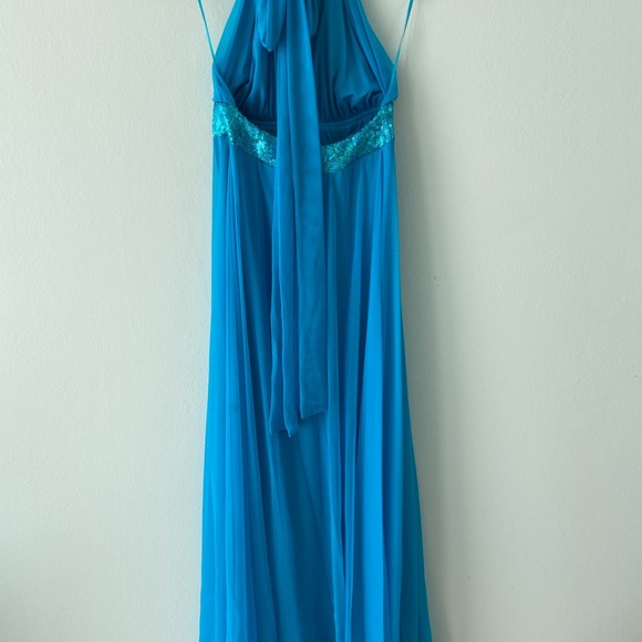Halter Formal Dress - Picture 3 of 6